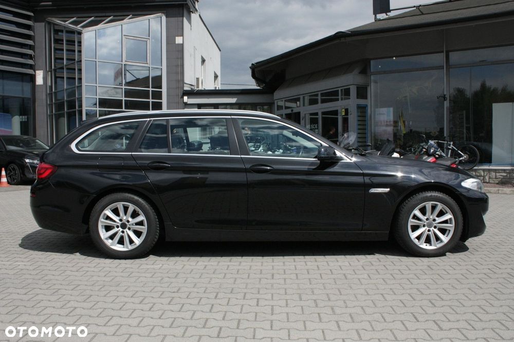 BMW Seria 5 520d - 5