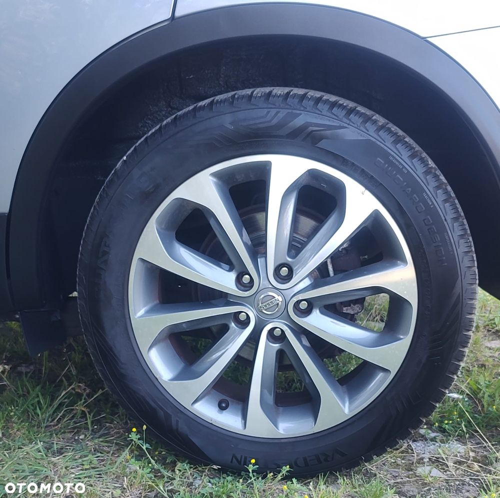Nissan Qashqai 2.0 Tekna - 17