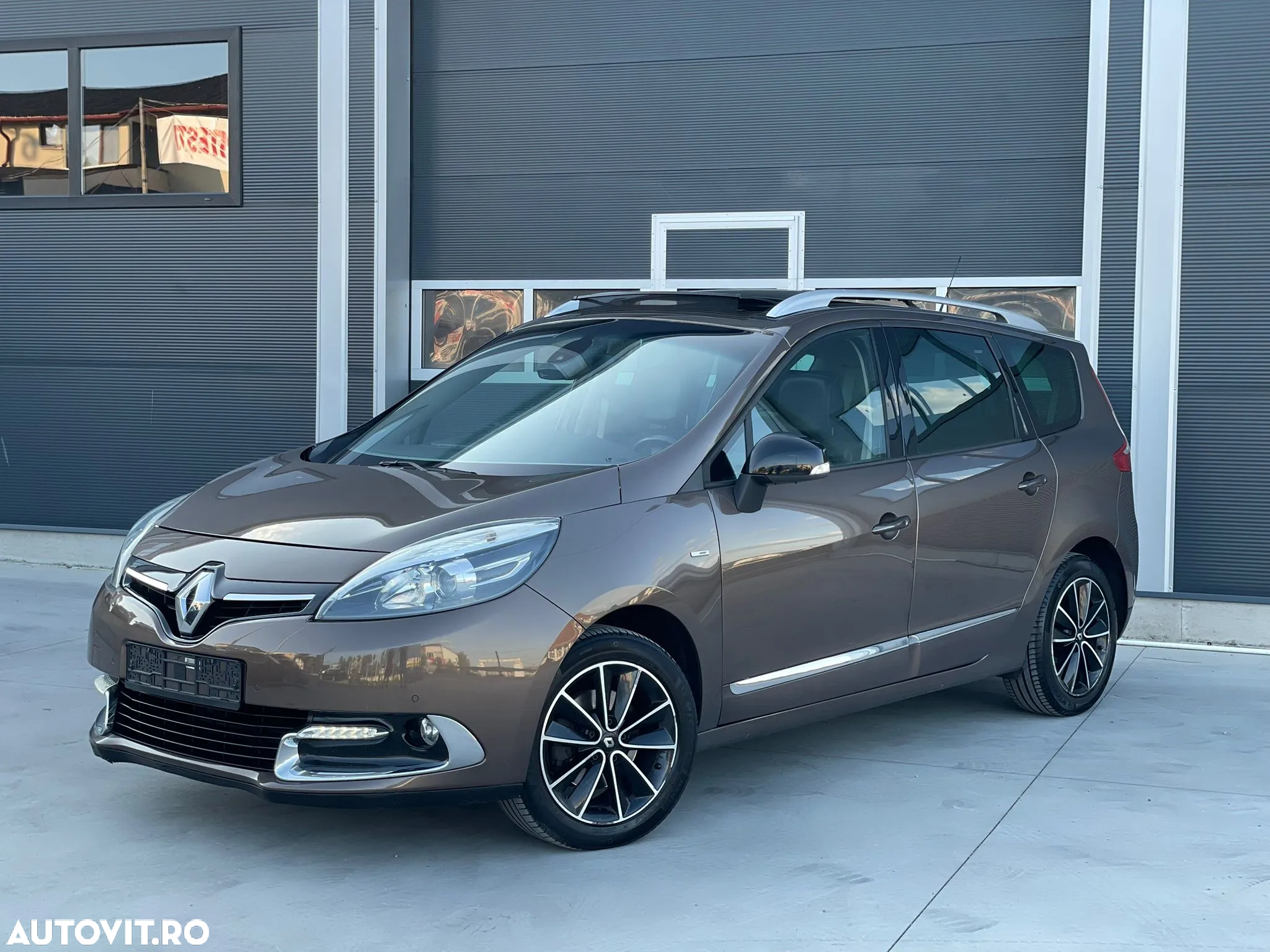 Renault Grand Scenic ENERGY dCi 110 S&S Bose Edition - 24