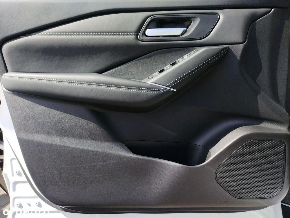 Nissan Qashqai 1.3 DIG-T MHEV N-Connecta Xtronic - 21