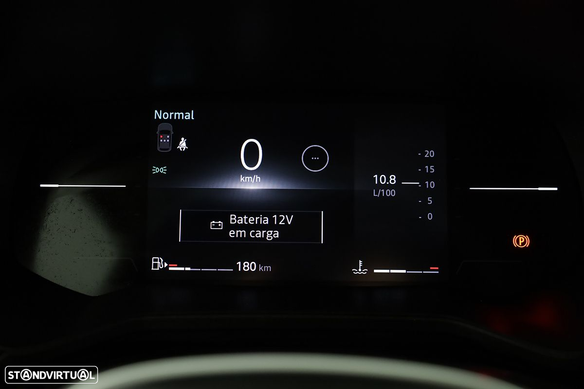 Renault Clio 1.0 TCe Evolution - 15