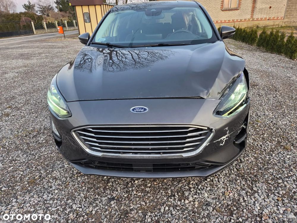 Ford Focus 1.5 EcoBoost Titanium - 8