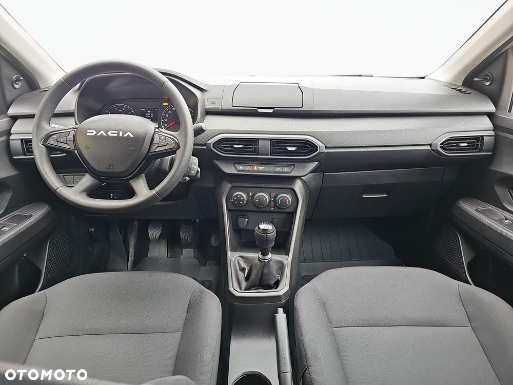 Dacia Jogger 1.0 TCe Essential 7os - 5