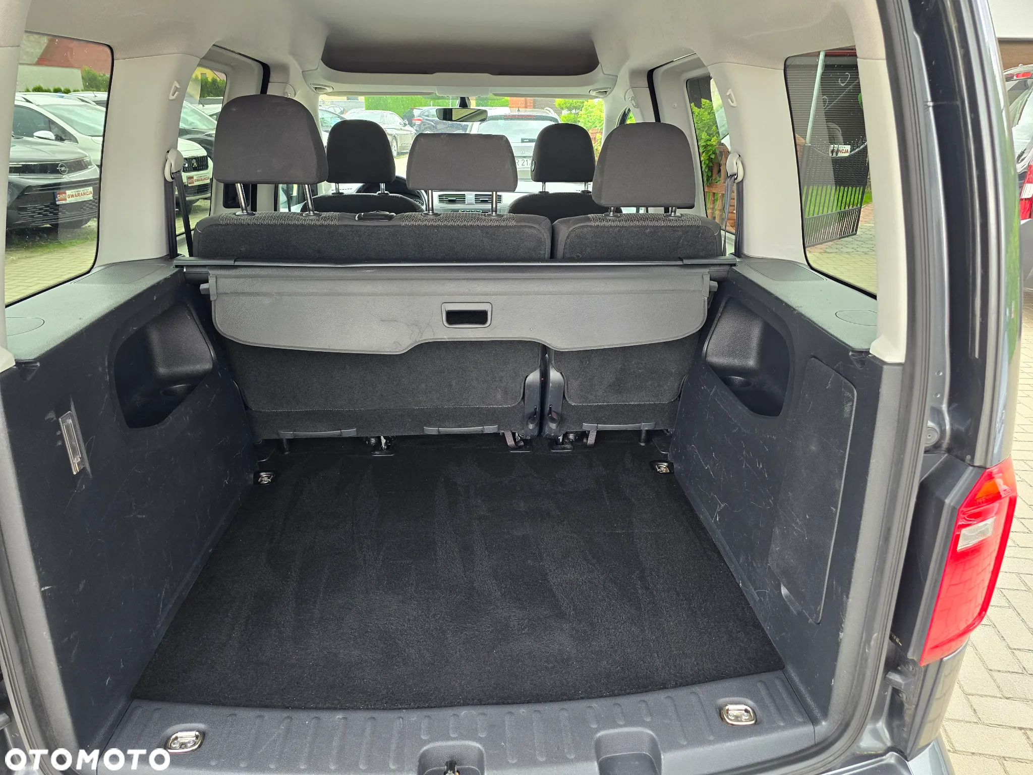 Volkswagen Caddy - 19