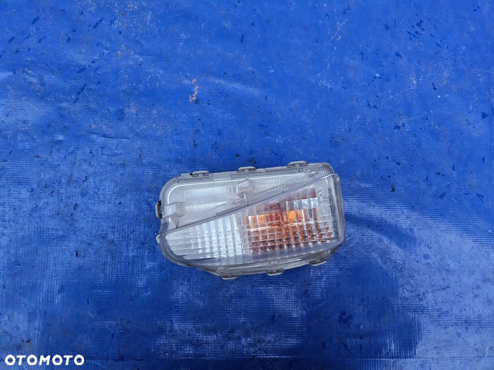 Toyota PRIUS III 12-15 kierunkowskaz LEWY - 2