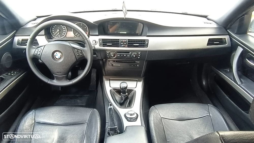 BMW 320 2006 photo 5