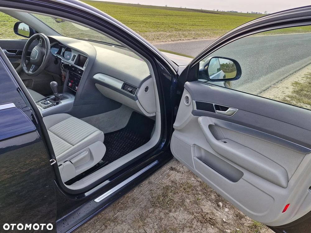 Audi A6 Avant 2.7 TDI DPF quattro tiptronic - 8