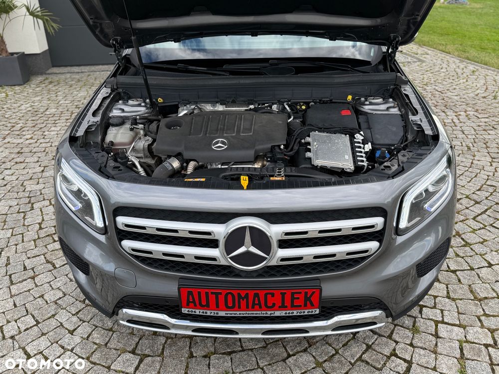 Mercedes-Benz GLB 200 d 8G-DCT Progressive - 32