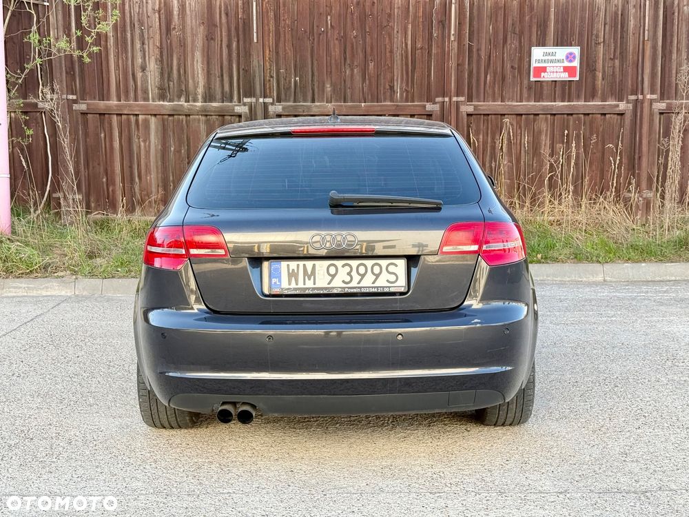 Audi A3 Sportback - 8