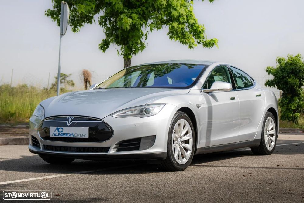 Tesla Model S 70D AWD - 4