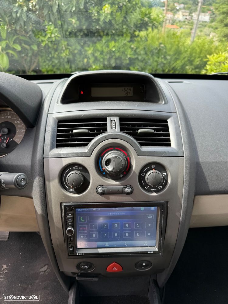 Renault Mégane Break 1.5 dCi Dynamique - 9