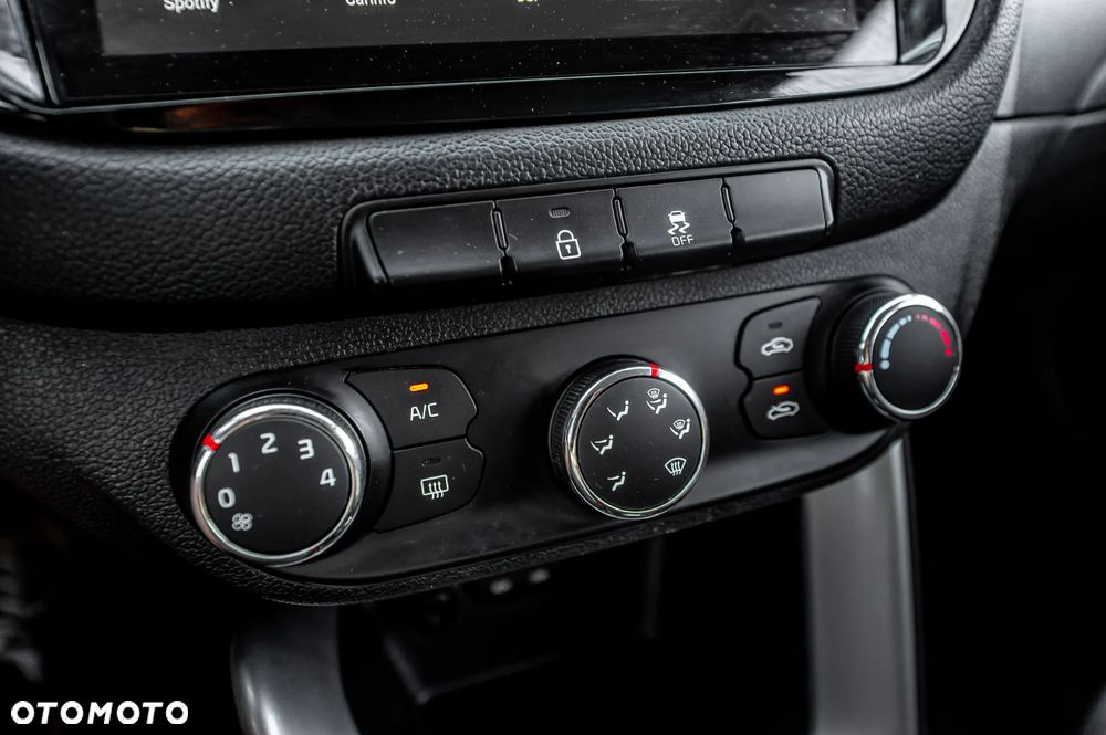 Kia Ceed 1.6 GDI Business Line - 35
