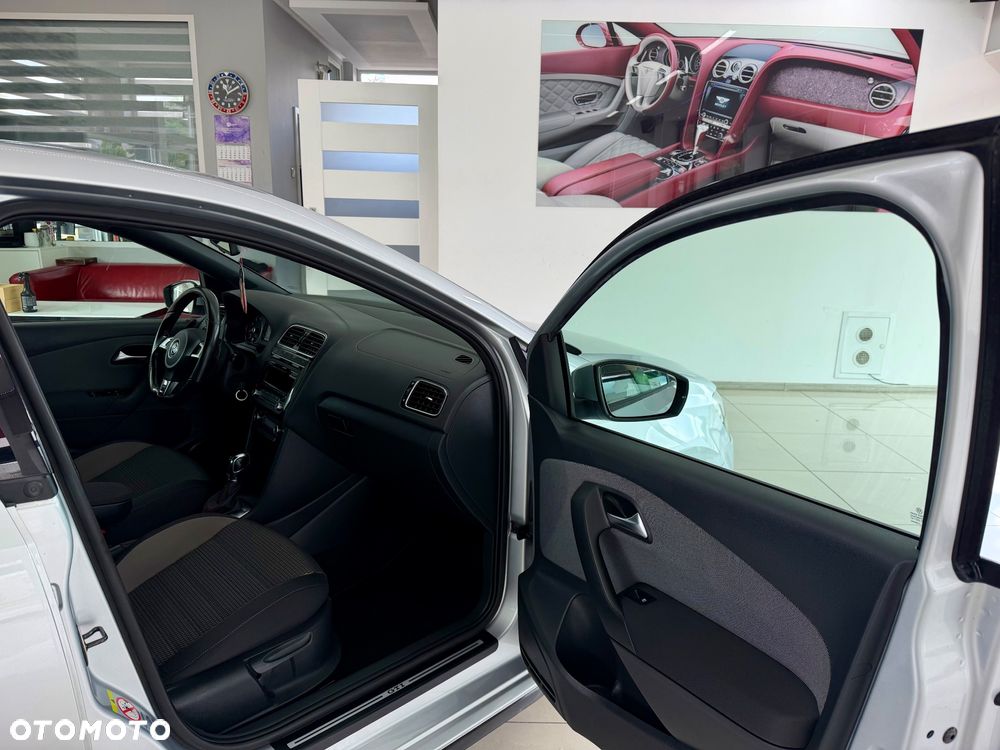Volkswagen Polo - 5