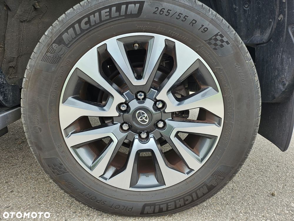 Toyota Land Cruiser LC 2.8 D-4D Invincible - 9