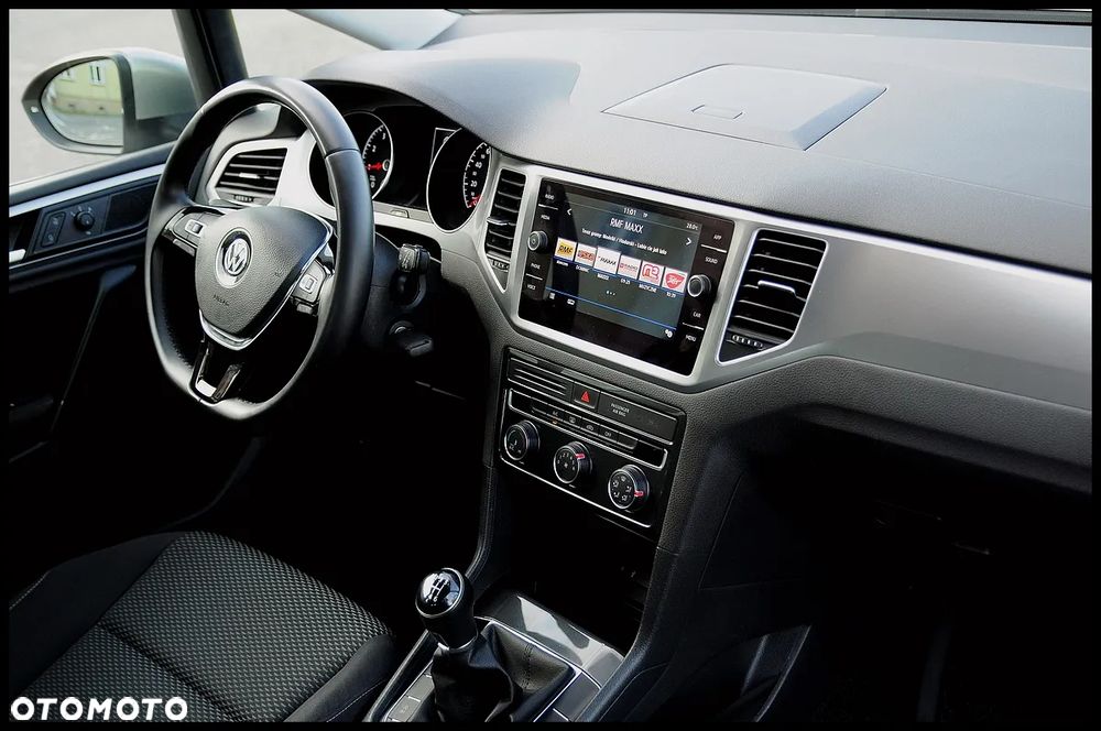 Volkswagen Golf Sportsvan SV 1.0 TSI Trendline - 26