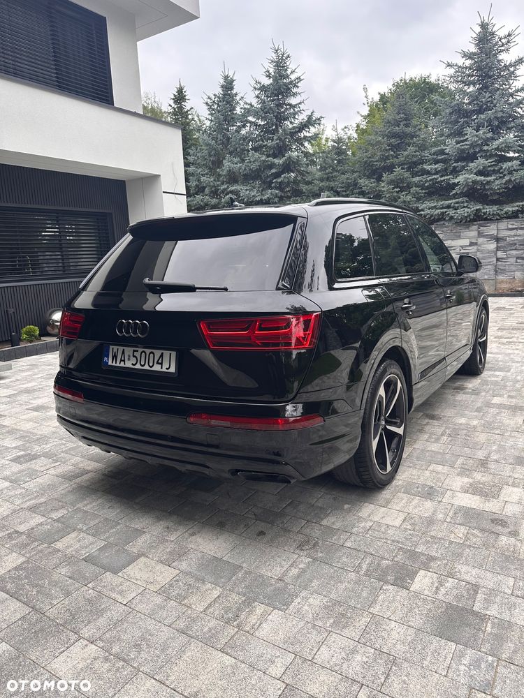 Audi Q7 - 7