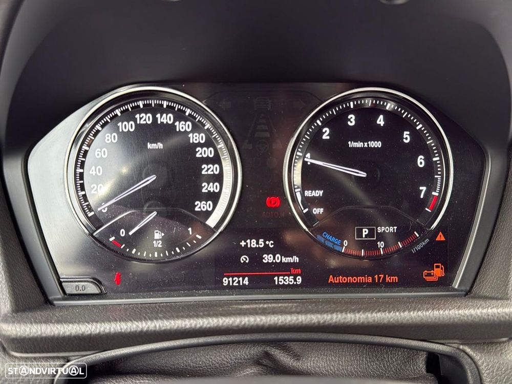 BMW 225xe Active Tourer Pack M - 12