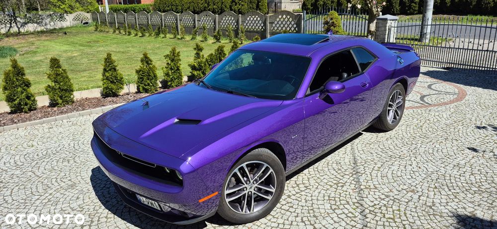 Dodge Challenger - 5