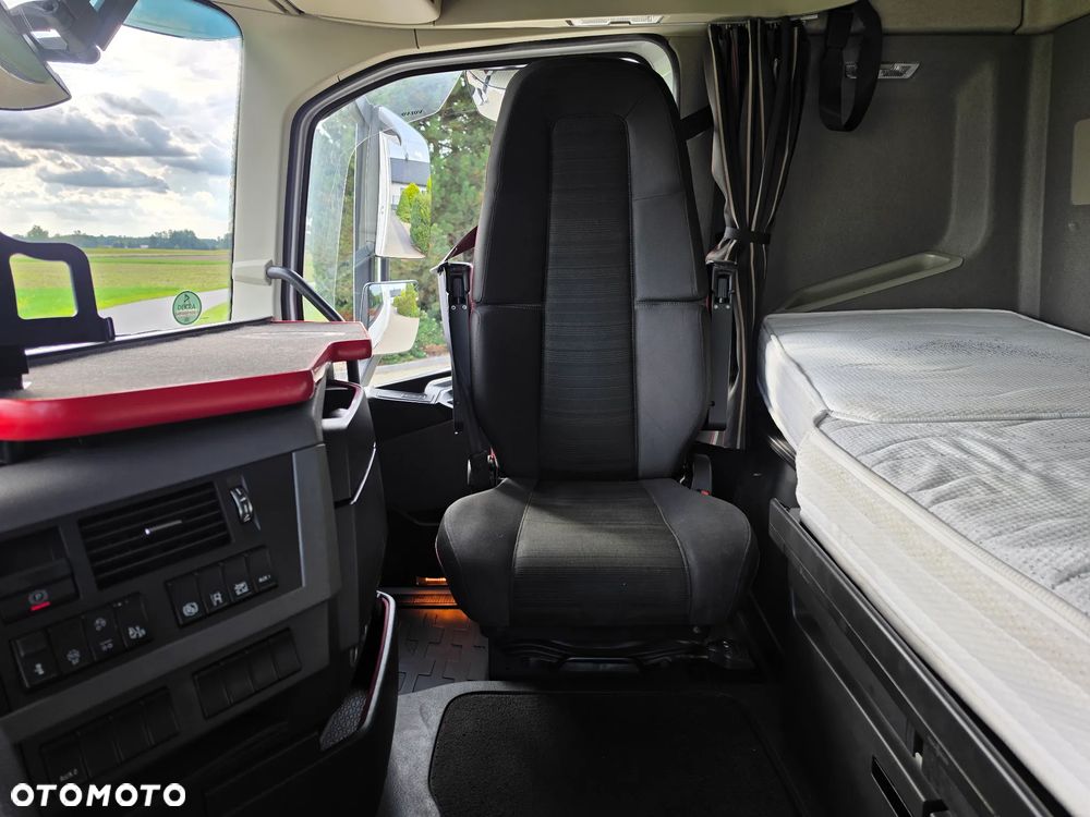 Volvo FH 500 XL FIRANA  Z NIEMIEC 2019 ROK RETARDER !!! FULL SERWIS VOLVO !!! SUPER STAN !!! - 16
