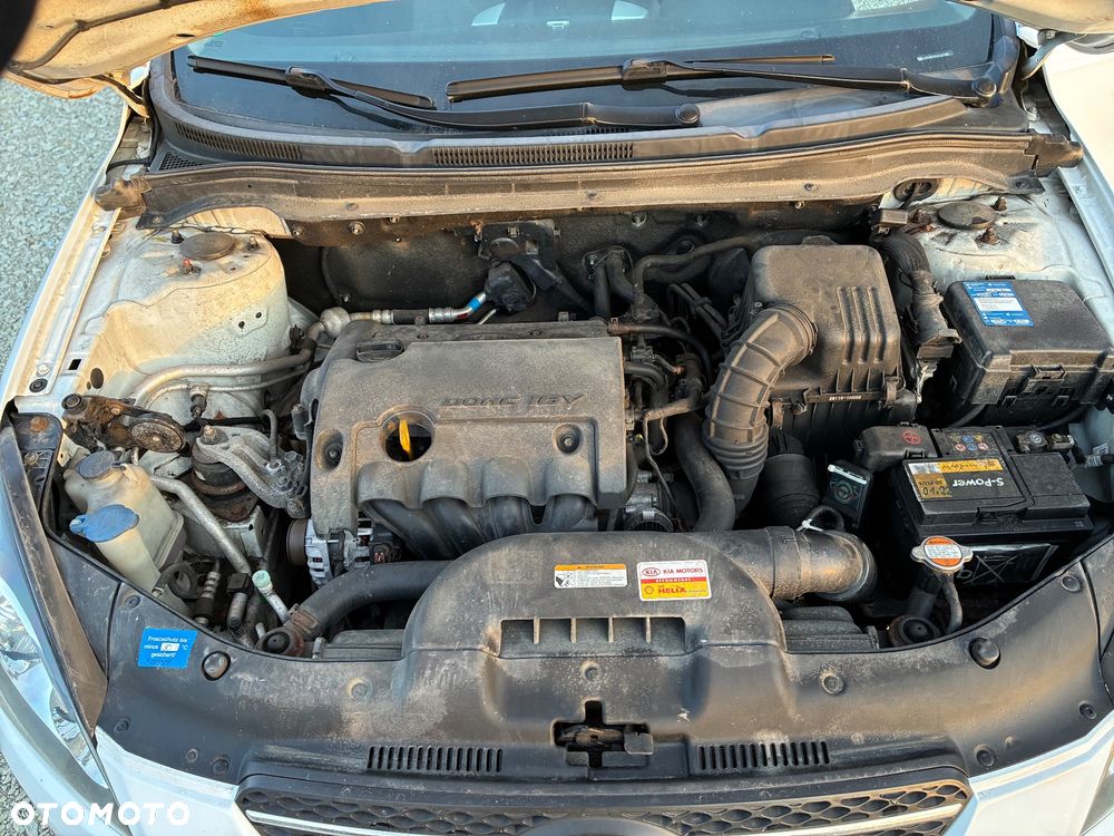 Kia Ceed 1.4 CVVT Attract - 19