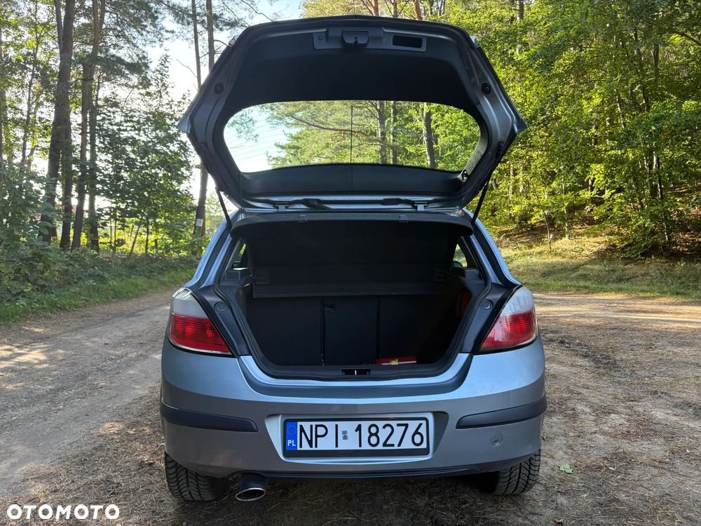 Opel Astra 1.8 Sport - 16