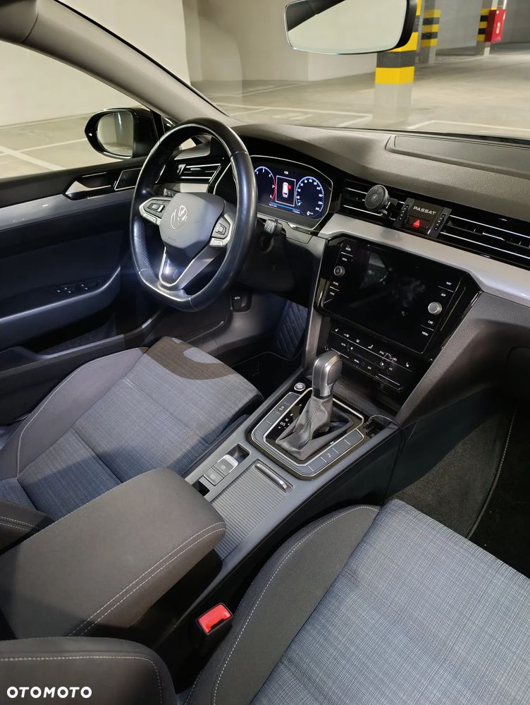 Volkswagen Passat 2.0 TDI Business DSG - 3