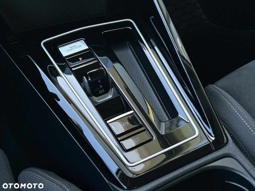 Volkswagen Golf Variant - 25