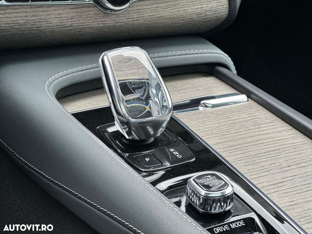 Volvo XC 90 T8 eAWD Inscription - 28
