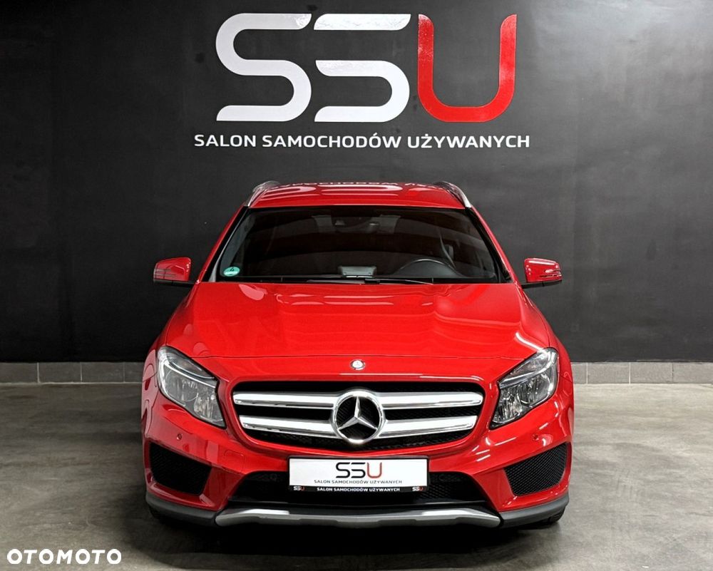 Mercedes-Benz GLA 200 AMG Line - 8