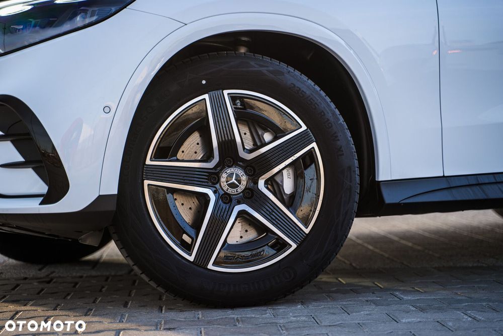 Mercedes-Benz GLC - 4