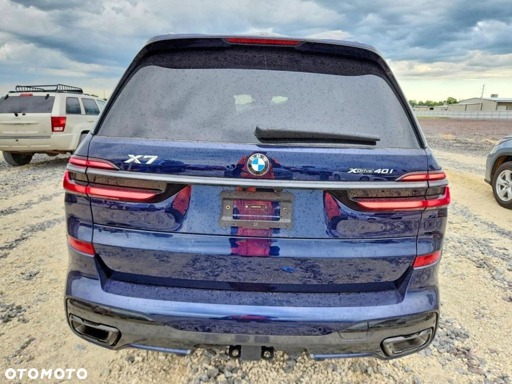 BMW X7 - 6
