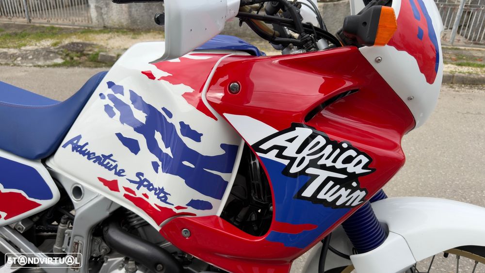 Honda Africa Twin RD07 - 18
