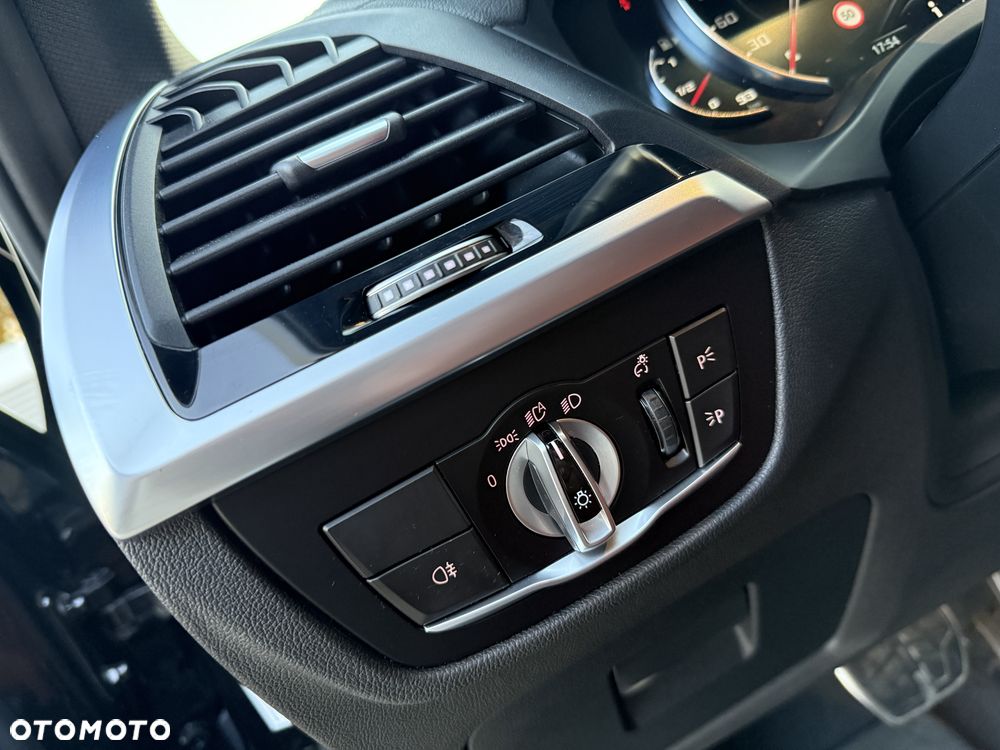 BMW X4 M xDrive M Competition - 21