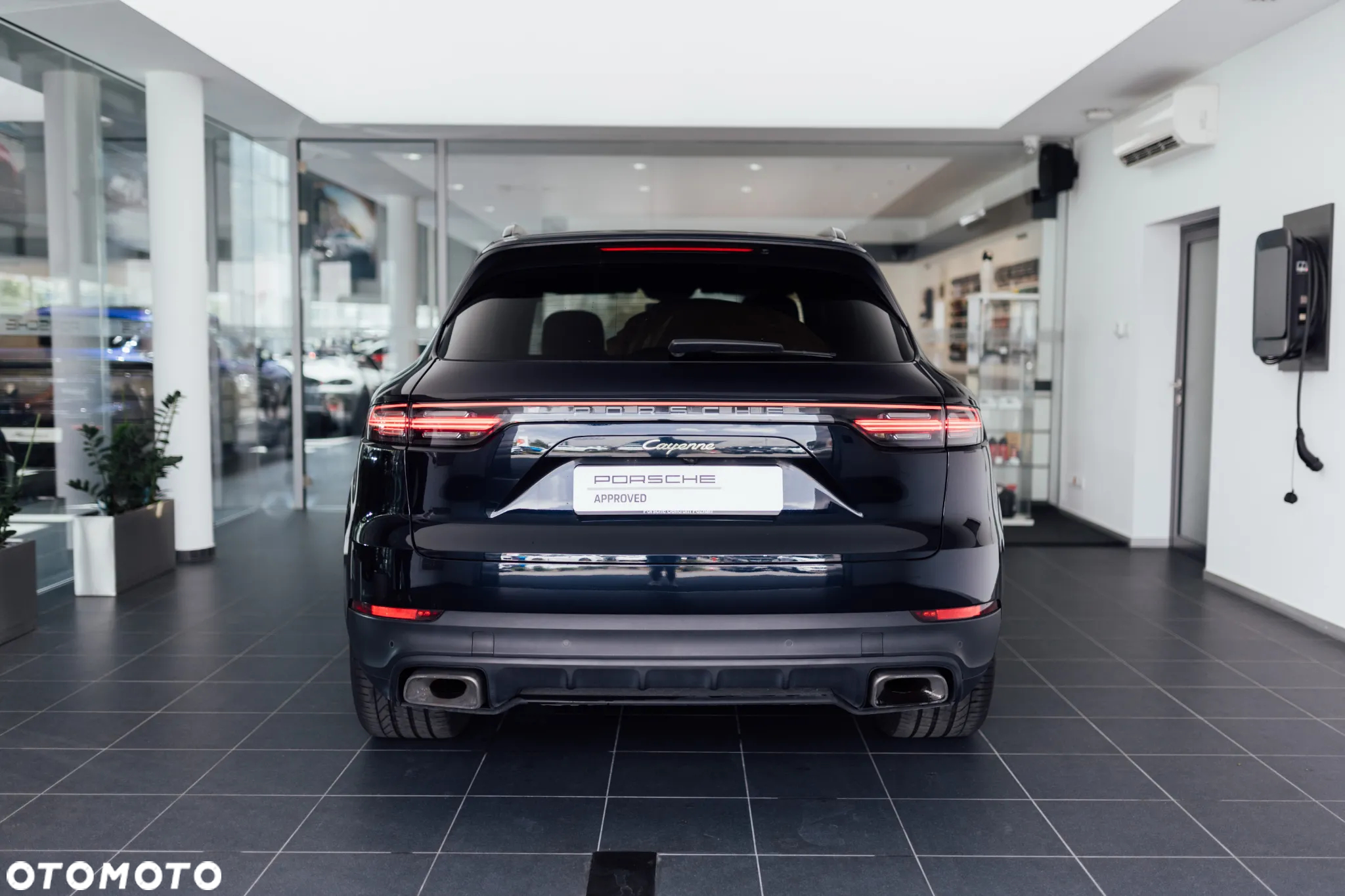 Porsche Cayenne E-Hybrid - 9