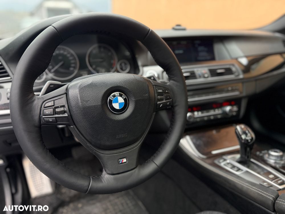 BMW Seria 5 520d - 13