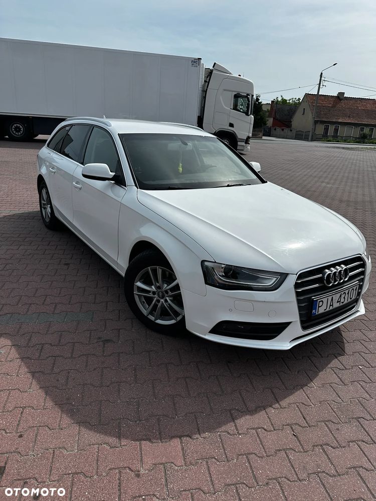 Audi A4 Avant 2.0 TDI Multitronic - 5