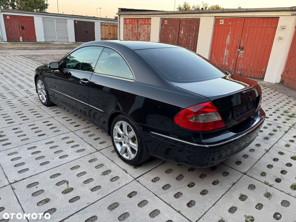 Mercedes-Benz CLK - 18