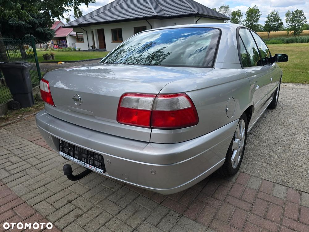 Opel Omega - 10