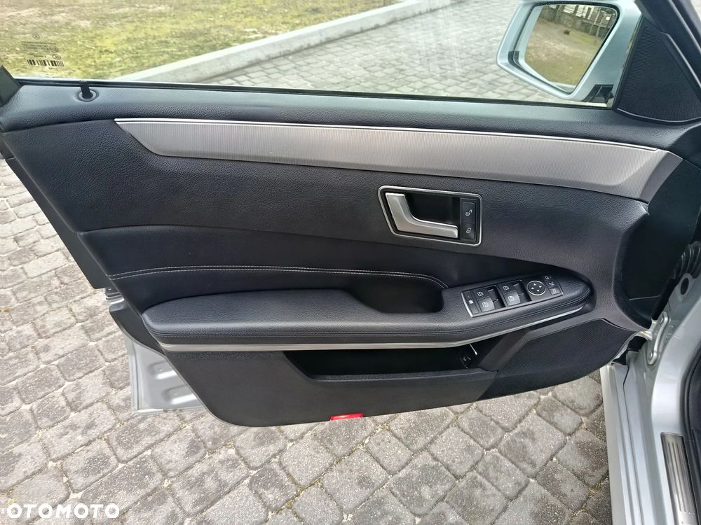 Mercedes-Benz Klasa E 220 CDI 7G-TRONIC Avantgarde - 18