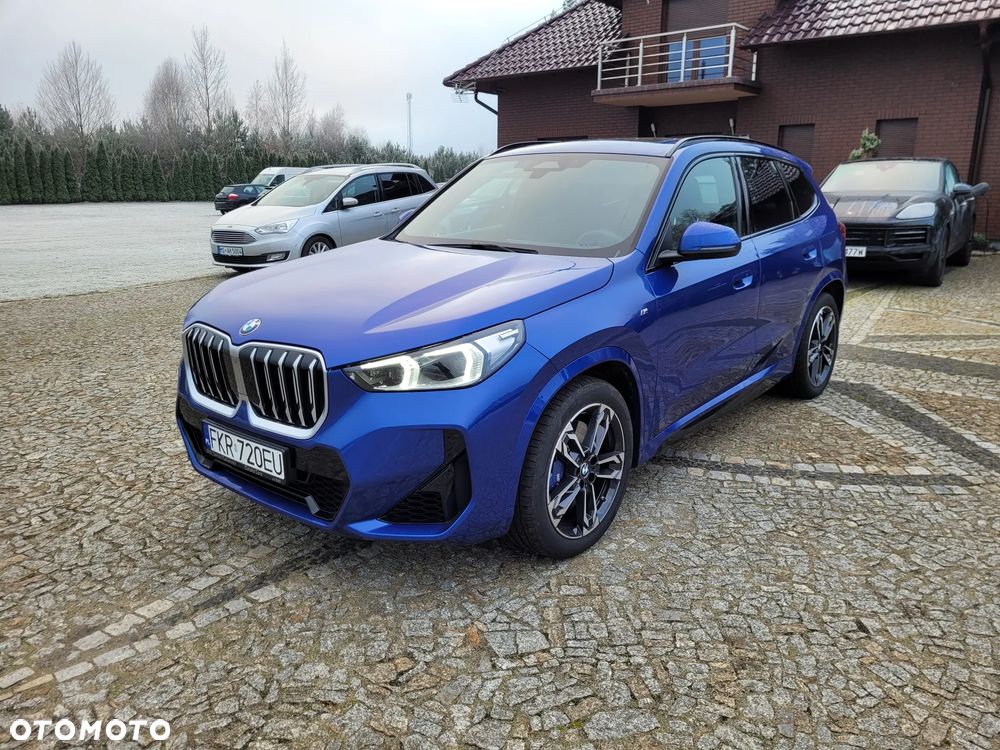 BMW X1 xDrive23i M Sportpaket - 3
