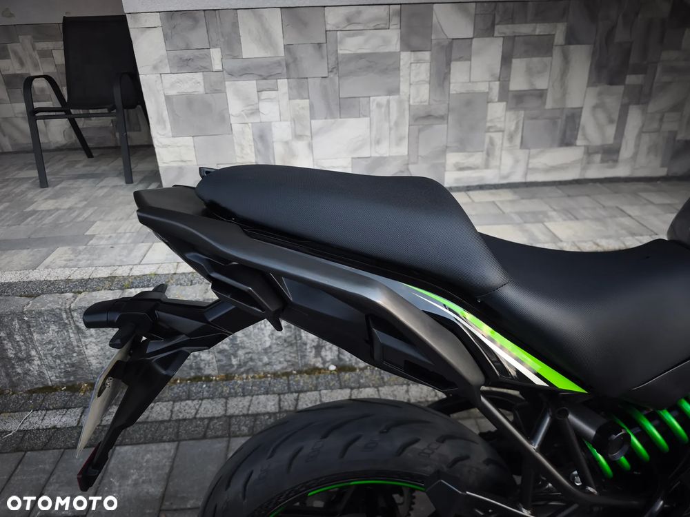 Kawasaki Versys 650 - 14