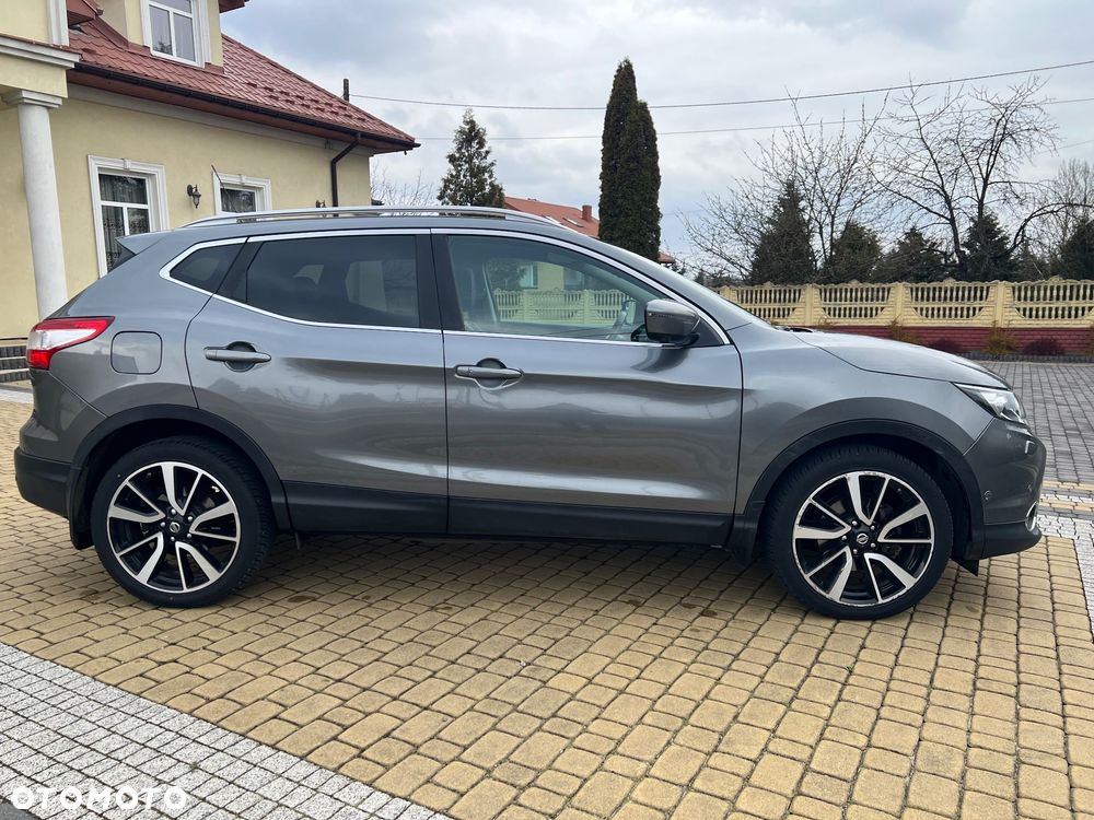 Nissan Qashqai 1.6 dCi Xtronic TEKNA+ - 7