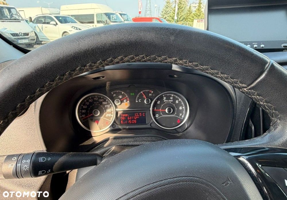 Fiat DOBLO - 10