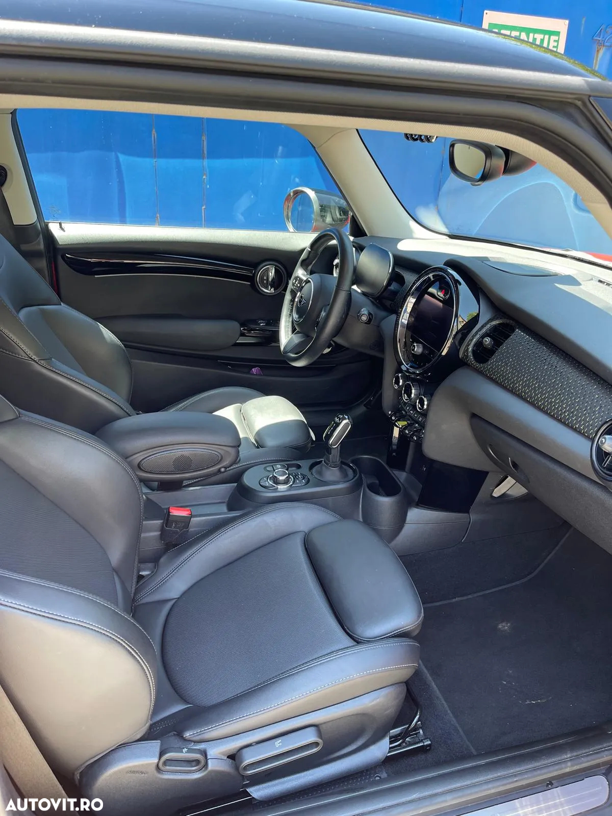 Mini Cooper SE Standard - 16