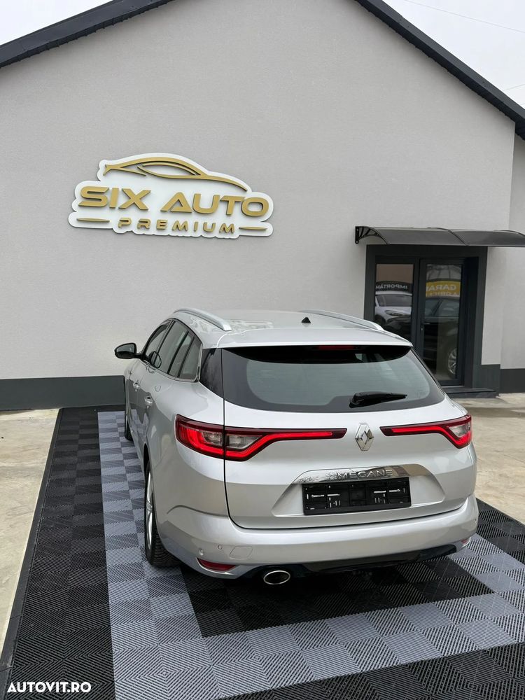Renault Megane - 5