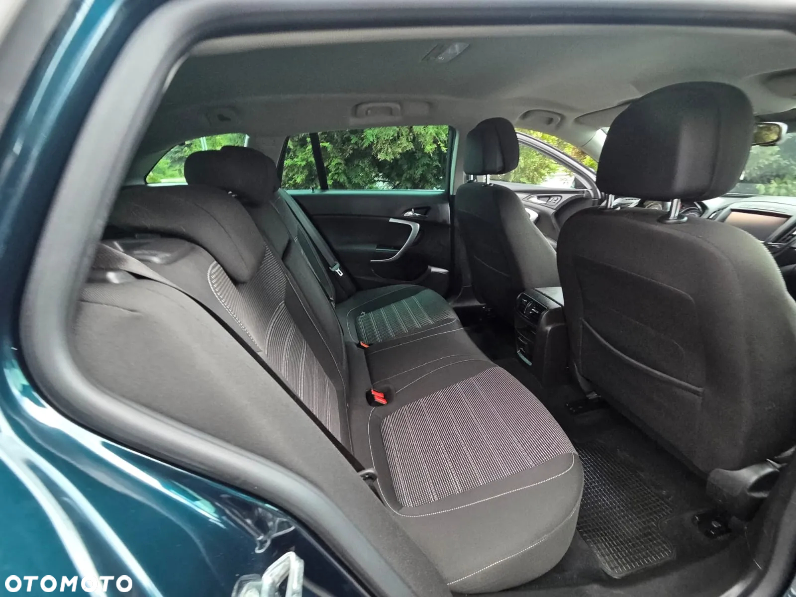 Opel Insignia - 28