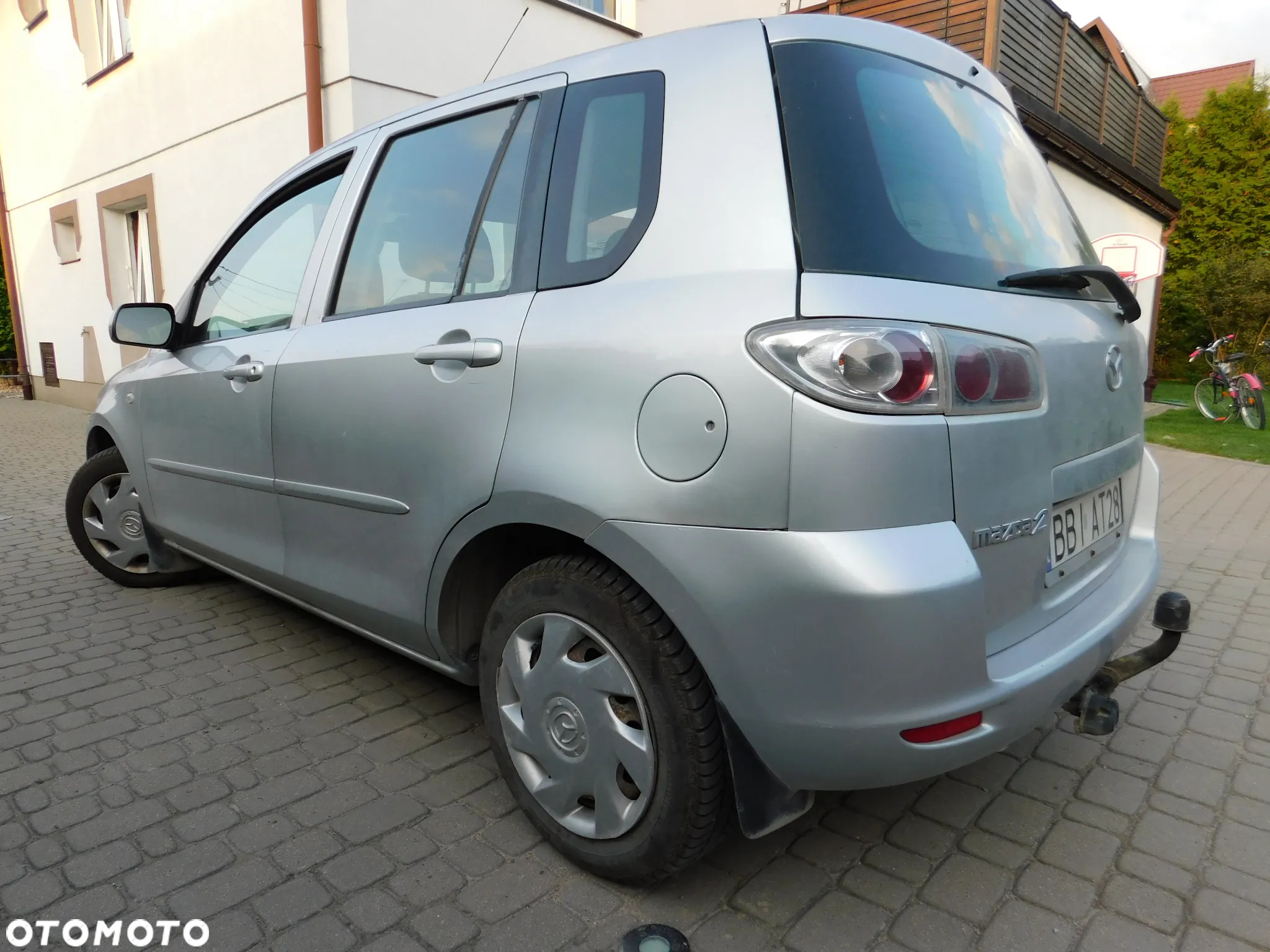 Mazda 2 - 5