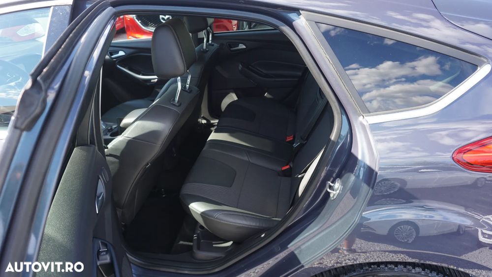 Ford Focus 1.0 EcoBoost Start-Stopp-System Titanium - 9
