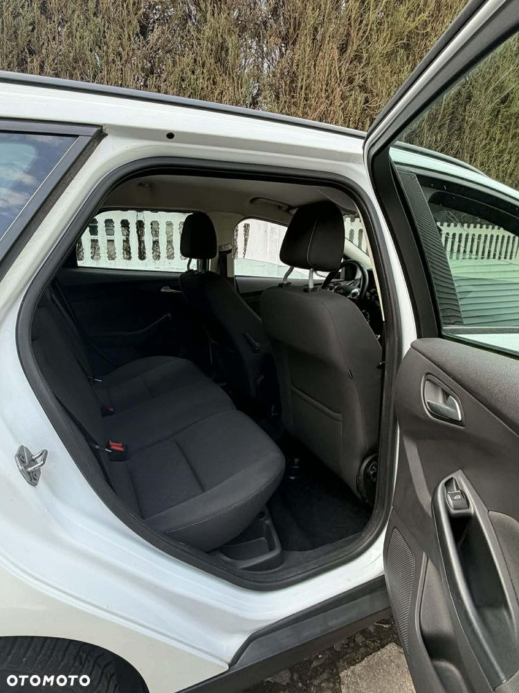 Ford Focus 1.0 EcoBoost Edition - 11