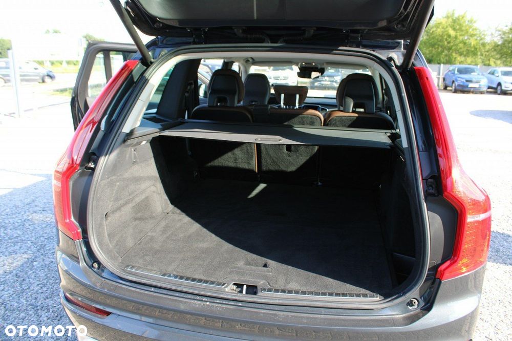 Volvo XC 90 - 33